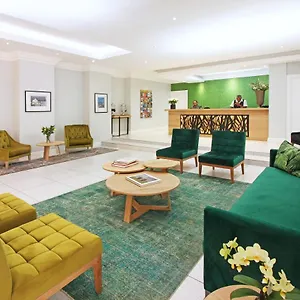 4* Otel Hollow On The Square