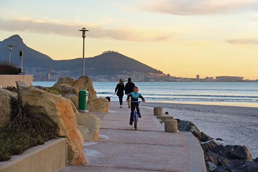 Lagoon Beach 302A By Hostagents Cape Town Apartment